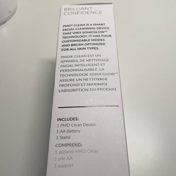 Pmd smart facial cleansing device BNIB - Picture 5 of 9